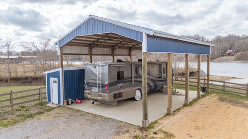 2117 Hardin Bottom River Rd, Clifton, TN, 38425-1521 | Card Image