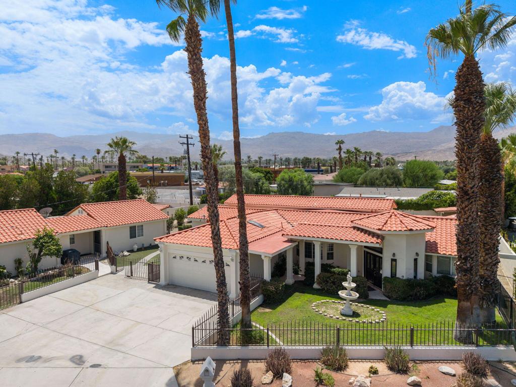 Residential Income in Palm Desert 5