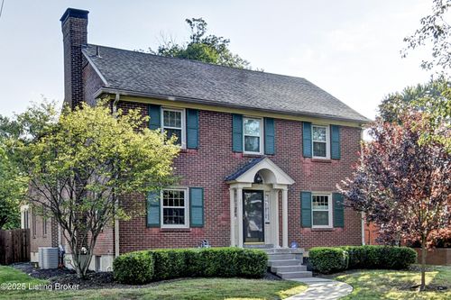 501 Oxford Pl, Louisville, KY, 40207-3744 | Card Image
