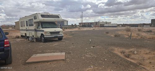 17780 Cramer Dr, Horizon City, TX, 79928-4414 | Card Image