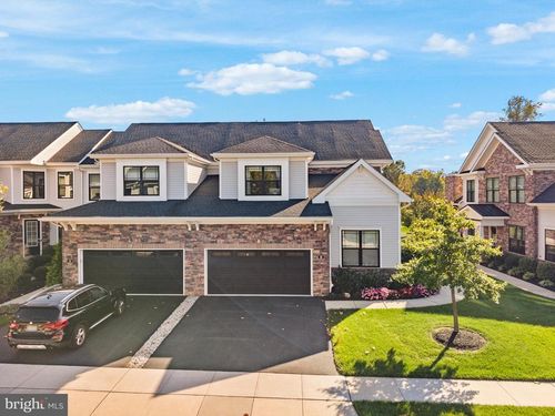 26 Dogleg Ln, Trenton, NJ, 08648-2719 | Card Image