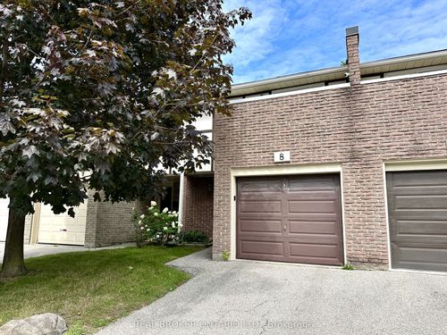 8-1485 Gulleden Dr, Mississauga, ON, L4X2T2 | Card Image