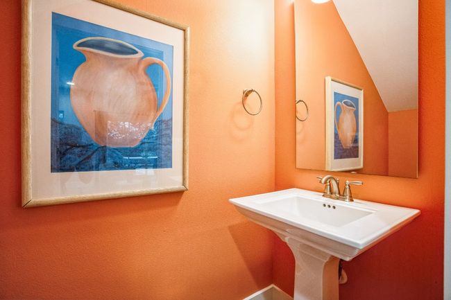 UNIT-2 - 1410 E 2 Nd St, House other with 2 bedrooms, 3 bathrooms and 1 parking in Austin TX | Image 15