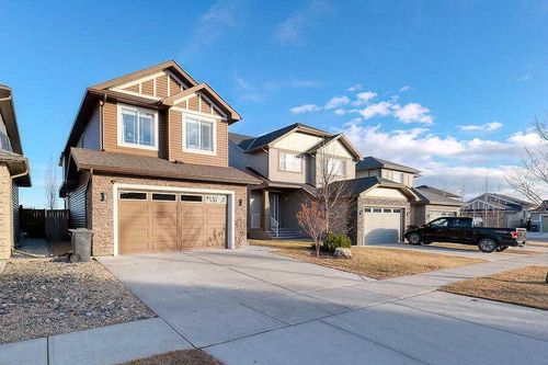 1708 Monteith Dr Se, High River, AB, T1V0H5 | Card Image