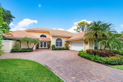 2 Aiden Court, House other with 4 bedrooms, 3 bathrooms and null parking in Palm Beach Gardens FL | Image 1