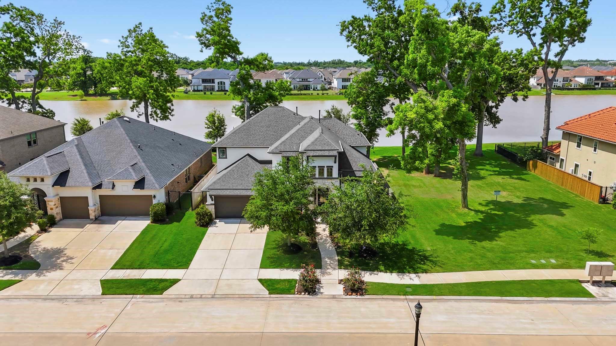 Residential in Missouri City 4