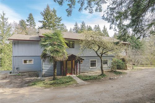 821 Fulford-Ganges Rd, Salt Spring, BC, V8K2G4 | Card Image