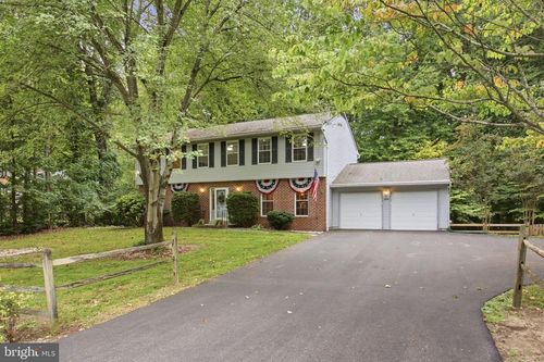 284 Southland Ct, DUNKIRK, MD, 20754-9600 | Card Image