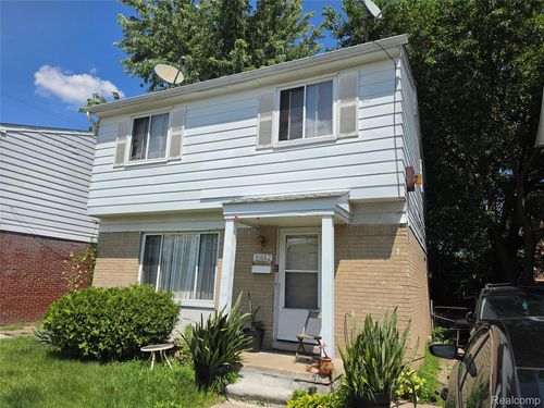 15882 Ilene St, Detroit, MI, 48238-1047 | Card Image