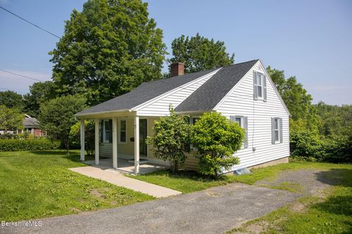 153 State Rd, Great Barrington, MA, 01230-2500 | Card Image