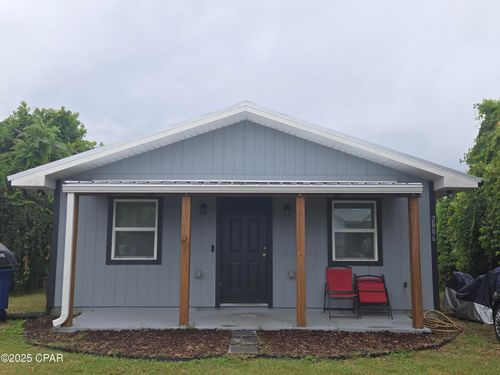 2806 E 3rd St, Panama City, FL, 32401-5445 | Card Image