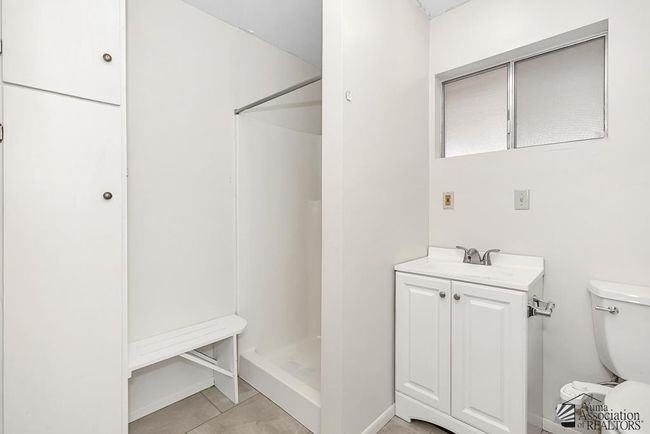 13466 E 47 Th St, House other with 2 bedrooms, 1 bathrooms and 1 parking in Yuma AZ | Image 7