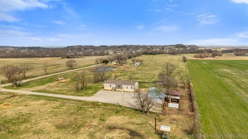 705 1st St, Wann, OK, 74083-2055 | Card Image