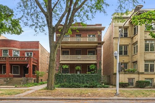 1347 W Granville Ave, Chicago, IL, 60660-1910 | Card Image