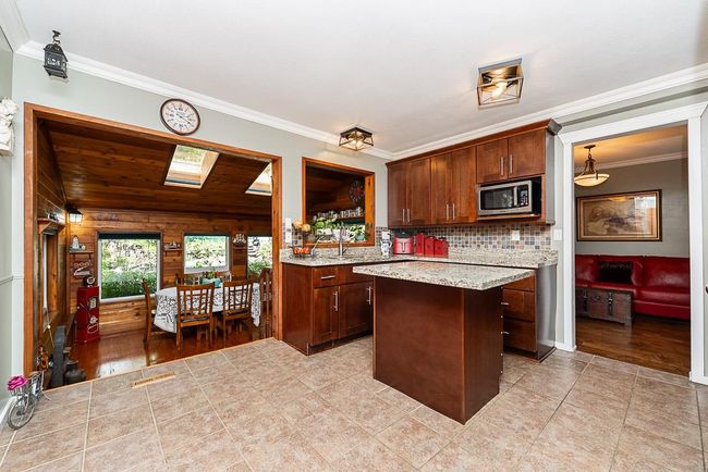 19519 115 A Ave, House other with 3 bedrooms, 3 bathrooms and 4 parking in Pitt Meadows BC | Image 7