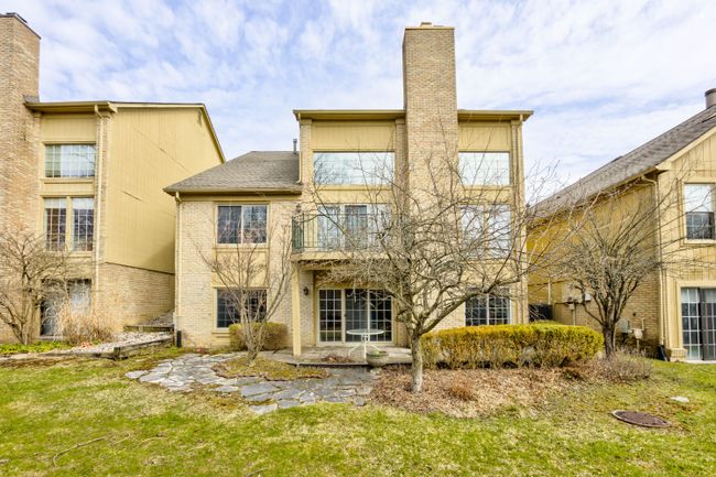 6255 Celeste Rd, Condo with 4 bedrooms, 4 bathrooms and null parking in West Bloomfield MI | Image 52