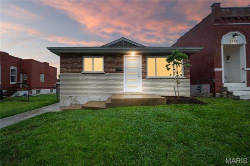 4233 Delor St, Saint Louis, MO, 63116-2353 | Card Image