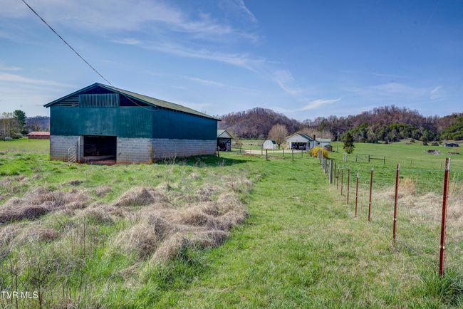 3570 Stanley Valley Rd, House other with 3 bedrooms, 2 bathrooms and null parking in Surgoinsville TN | Image 53
