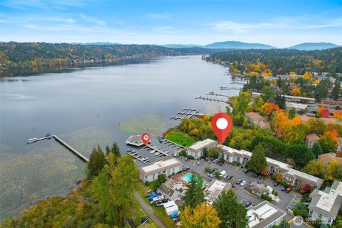 apt-162-17407 Ne 45th St, Redmond, WA, 98052-5653 | Card Image