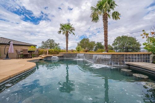 20250 Chalone Pl, Anderson, CA, 96007-5002 | Card Image
