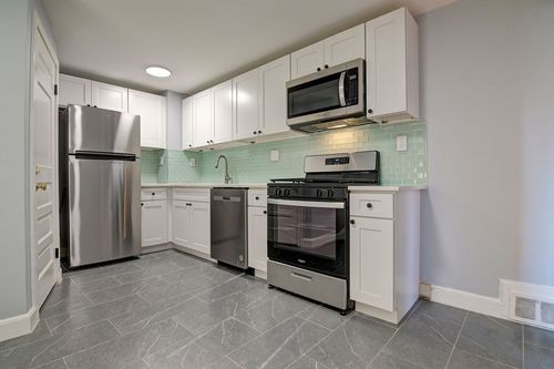 2-23 Langley Cir, Quincy, MA, 02170-3915 | Card Image