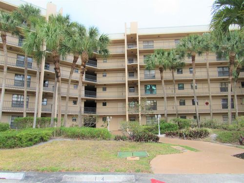206-4640 Lucerne Lakes Blvd, Lake Worth, FL, 33467 | Card Image