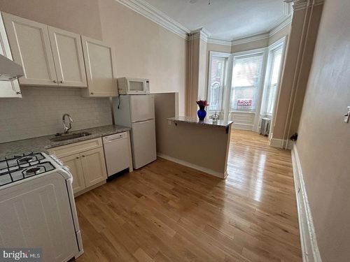 1f-152 N 21st St, PHILADELPHIA, PA, 19103-1054 | Card Image