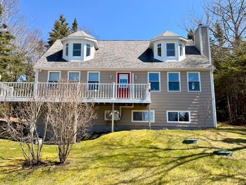 100 Conrads Rd, Hubbards, NS, B0J1T0 | Card Image