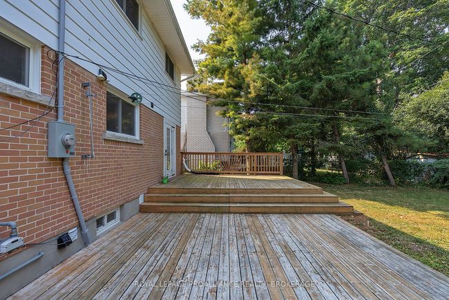 167 Braemar Rd, House other with 6 bedrooms, 3 bathrooms and 3 parking in Kingston ON | Image 10