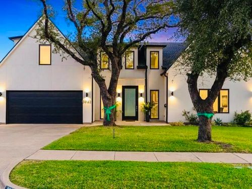 3942 Rochelle Dr, Dallas, TX, 75220-1814 | Card Image