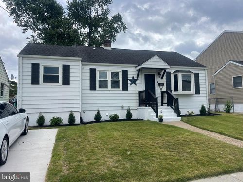 205 Warren Ave, BELLMAWR, NJ, 08031-1729 | Card Image