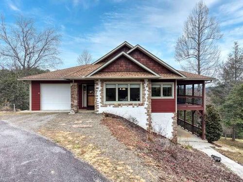 99 Old Possum Way, Murphy, NC, 28906-4662 | Card Image