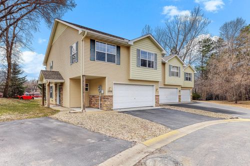 2068 Shryer Ct E, North Saint Paul, MN, 55109-3234 | Card Image