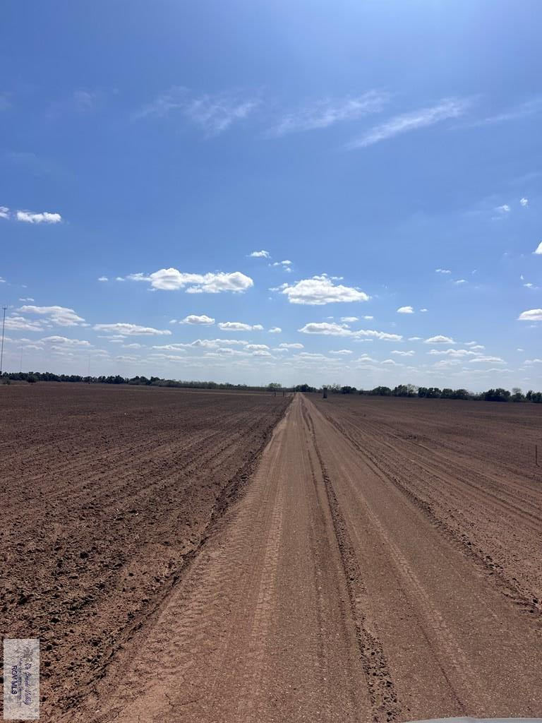 Land in La Feria 2
