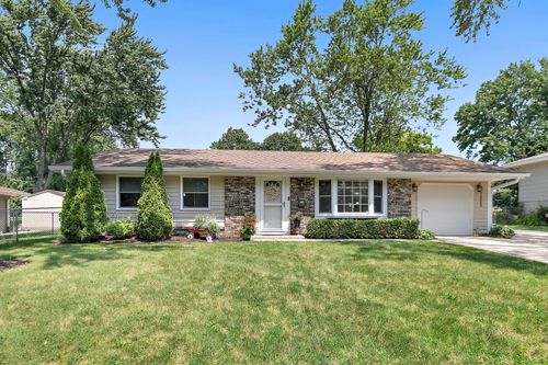 1500 Princeton Ln, Schaumburg, IL, 60193-3309 | Card Image