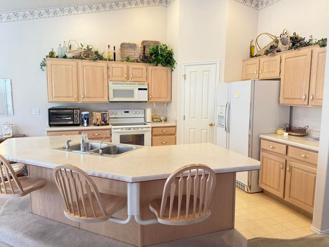 Kitchen | Image 5