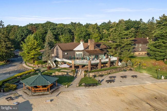 7 Red Oak Rd, House other with 3 bedrooms, 3 bathrooms and null parking in Lake Harmony PA | Image 92
