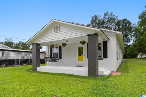 201 Nell St, Clanton, AL, 35045-3621 | Card Image