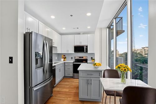 unit-1312-855 Peachtree St Ne, atlanta, GA, 30308-7404 | Card Image