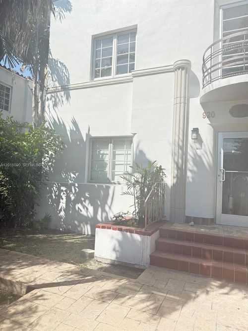 3-920 Euclid Ave, Miami Beach, FL, 33139 | Card Image