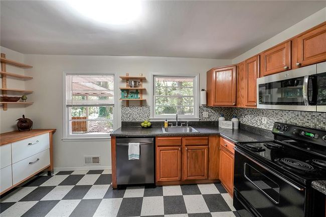 1403 Dennis Dr, House other with 3 bedrooms, 2 bathrooms and null parking in Decatur GA | Image 13