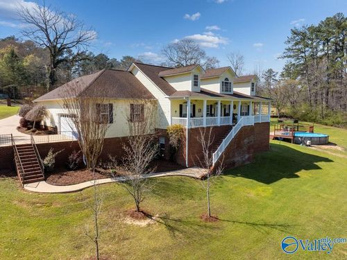 172 Basher Dr, Gadsden, AL, 35904-6531 | Card Image