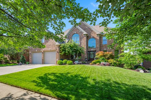 1324 Wakehurst Ct, Lexington, KY, 40509-2427 | Card Image