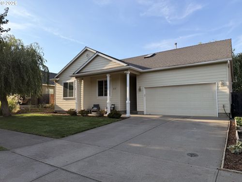 610 Sieverkropp Dr, Hood River, OR, 97031-7795 | Card Image