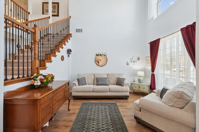 Formal living | Image 18