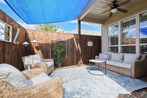 5432 Courtyard Dr, Gonzales, LA, 70737-8551 | Card Image