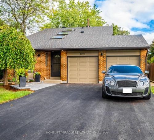 2907 Inlake Crt, Mississauga, ON, L5N2A4 | Card Image