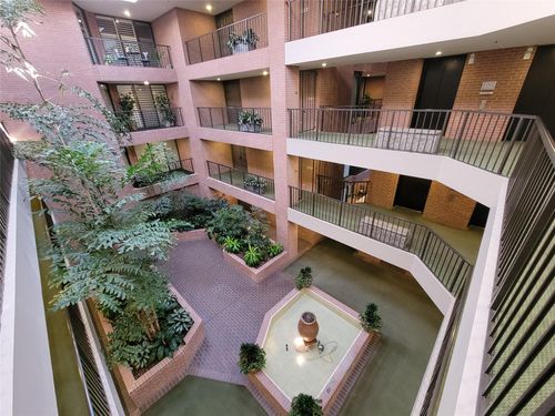 apt-320-9333 Memorial Dr, Houston, TX, 77024-5740 | Card Image