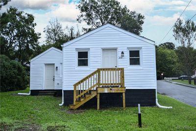 416 S Virginia Street, House other with 2 bedrooms, 1 bathrooms and null parking in Farmville VA | Image 1