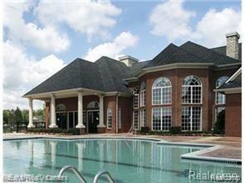 45707 N Stonewood Rd, Canton, MI, 48187-6628 | Card Image